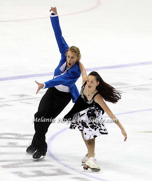 Ksenia Vdovina & Andrey Nevskiy (RUS) 