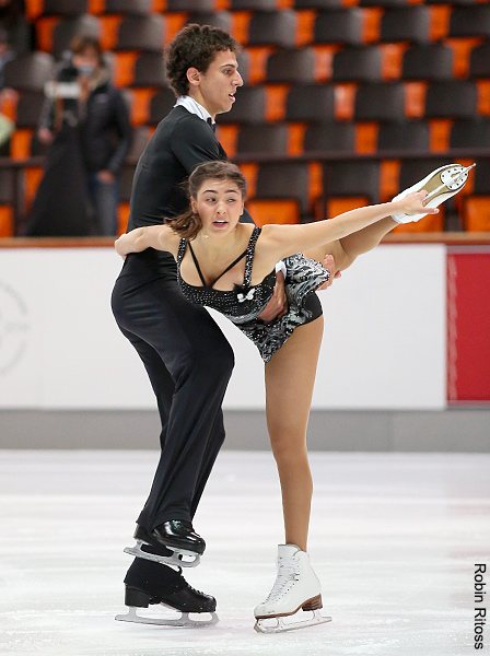 Veronia Grigorieva & Artiz Maestu (ESP)