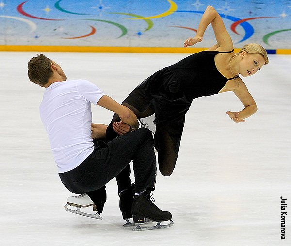 Ekaterina Bobrova & Dmitry Soloviev