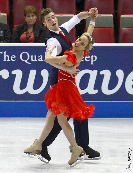Pernelle Carron & Lloyd Jones (FRA)