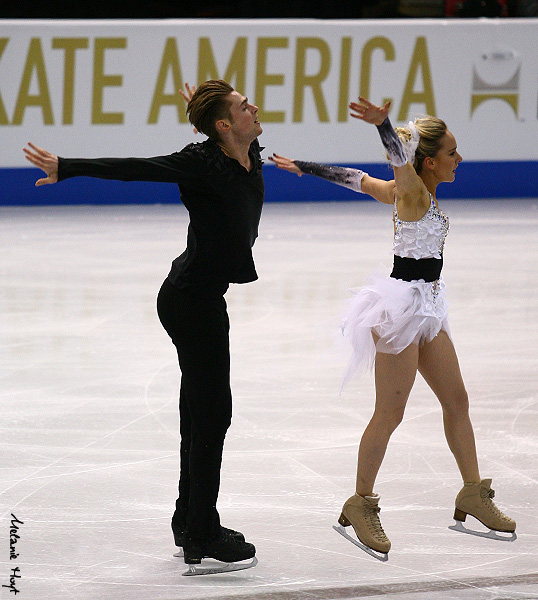Pernelle Carron & Lloyd Jones (FRA) 