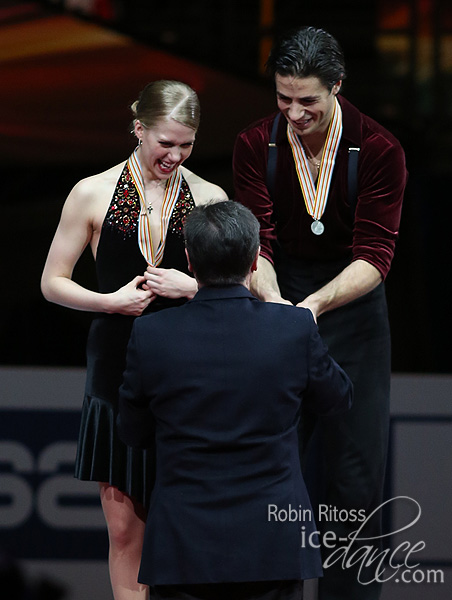 Kaitlyn Weaver & Andrew Poje (CAN)