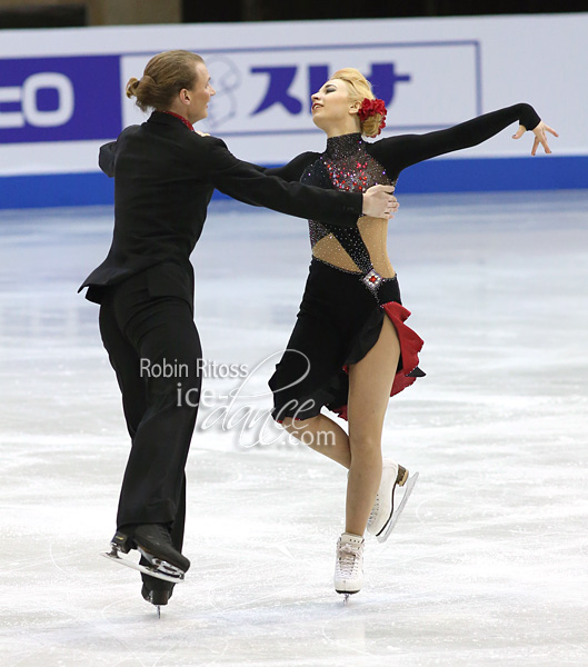 Evgenia Kosigina & Nikolai Moroshkin (RUS)