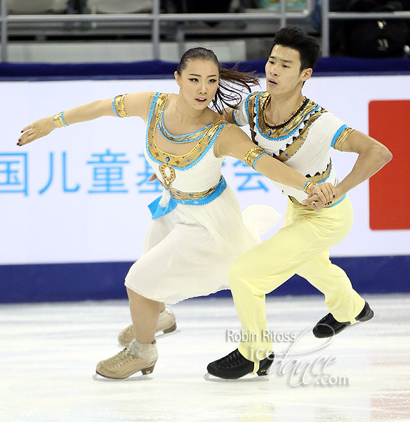 Yiyi Zhang & Nan Wu (CHN)