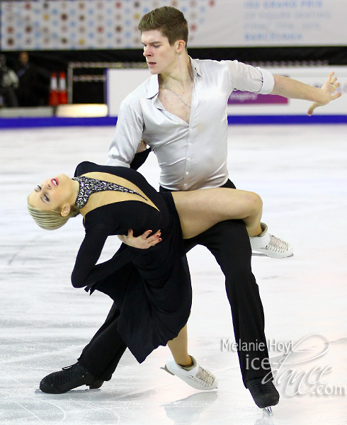 Anna Yanovskaia & Sergei Mozgov (RUS)