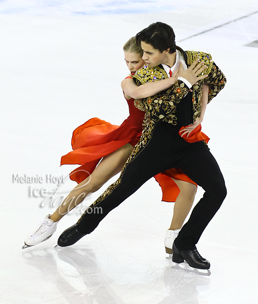 Kaitlyn Weaver & Andrew Poje (CAN)
