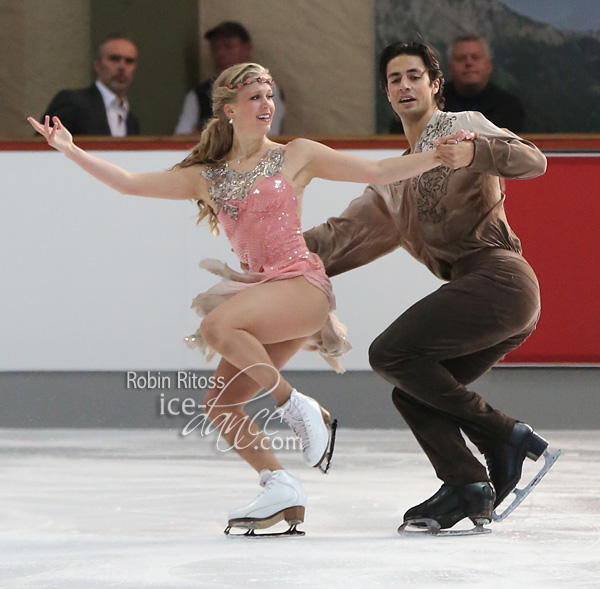Kaitlyn Weaver & Andrew Poje (CAN)