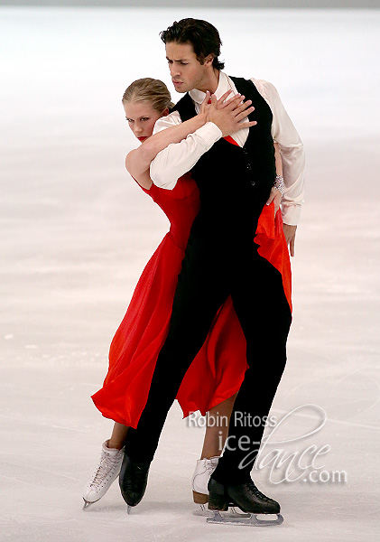 Kaitlyn Weaver & Andrew Poje (CAN)