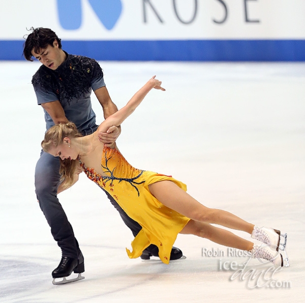 Kaitlyn Weaver & Andrew Poje (CAN)