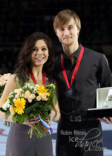 Silver - Elena Ilinykh & Ruslan Zhiganshin (RUS)