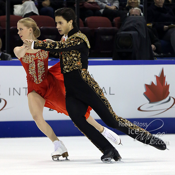 Kaitlyn Weaver & Andrew Poje (CAN)