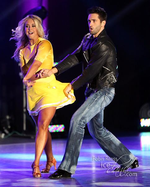 Chelsie Hightower & Dmitry Chaplin