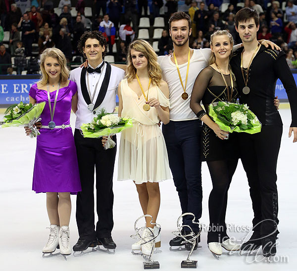 Gilles & Poirier (CAN) - silver; Papadakis & Cizeron (FRA) - gold; Hubbell & Donohue (USA) - bronze