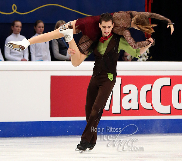 Alexandra Nazarova & Maxim Nikitin (UKR)