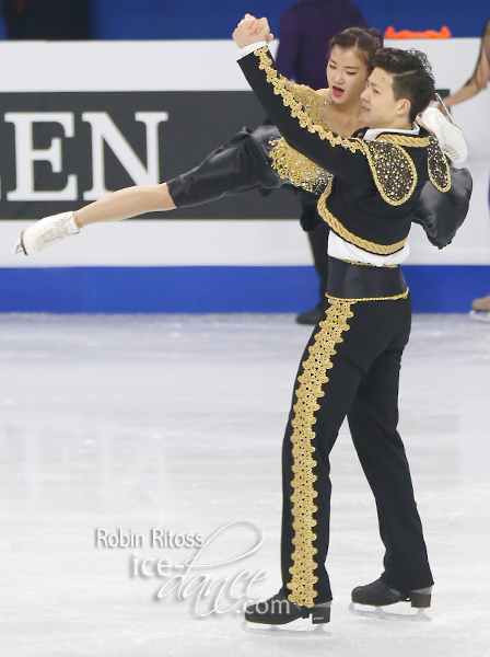Shiyue Wang & Xinyu Liu (CHN)