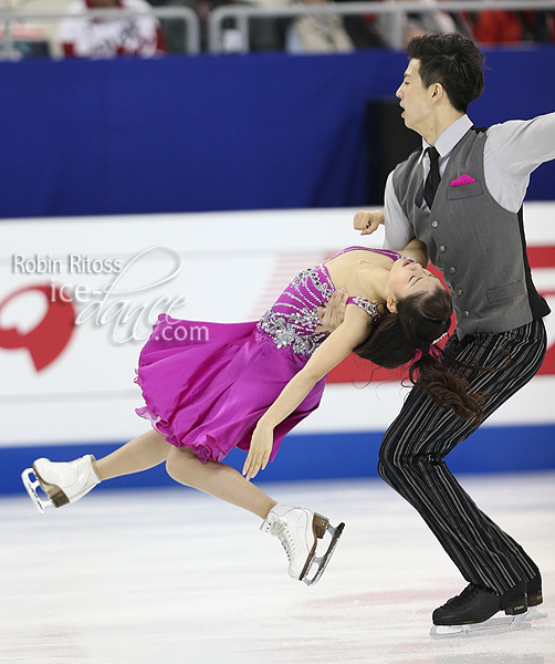 Shiyue Wang & Xinyu Liu (CHN)
