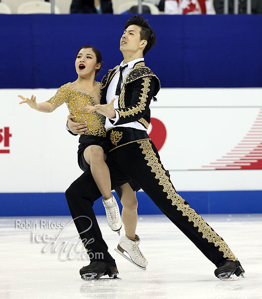 Shiyue Wang & Xinyu Liu (CHN)