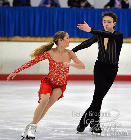 Chloe Lewis & Logan Bye