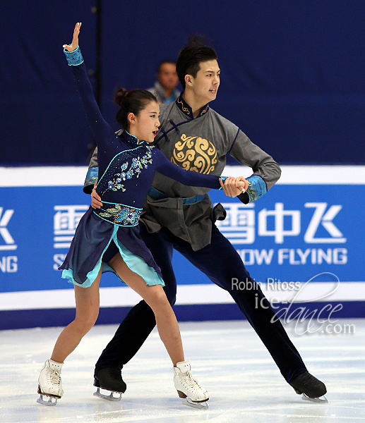 Shiyue Wang & Xinyu Liu (CHN)