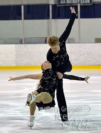 Alina Efimova & Kyle MacMillan