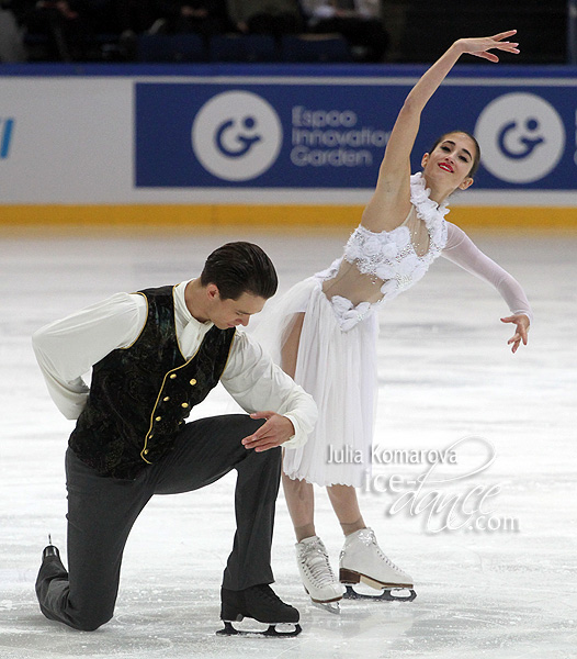 Cortney Mansour & Michal Ceska (CZE)