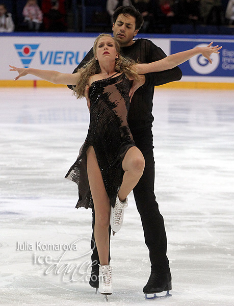 Kaitlyn Weaver & Andrew Poje (CAN)