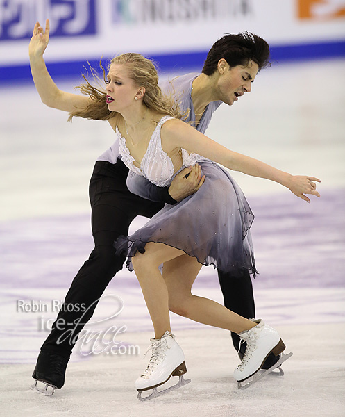 Kaitlyn Weaver & Andrew Poje (CAN)