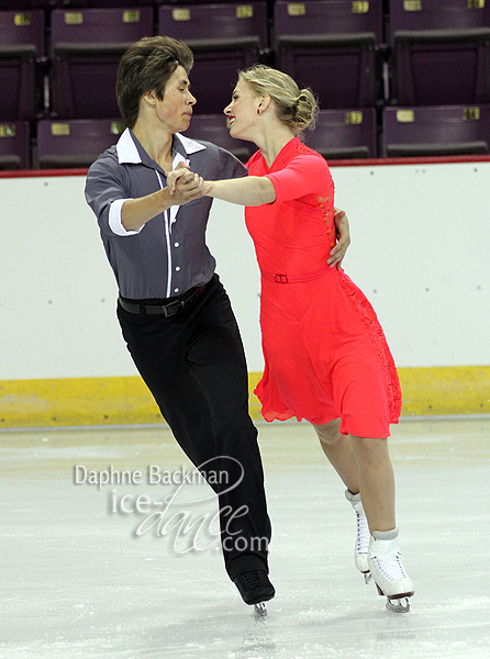 Mackenzie Bent & Dmitre Razgulajevs CAN)
