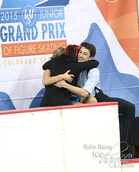 Aussies celebrate reaching TES minimum 