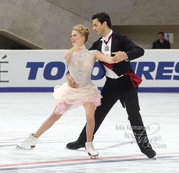 Kaitlyn Weaver & Andrew Poje (CAN)