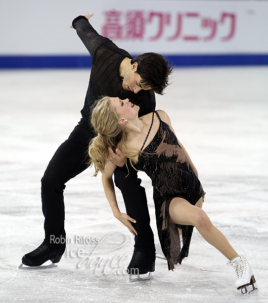Kaitlyn Weaver & Andrew Poje (CAN)