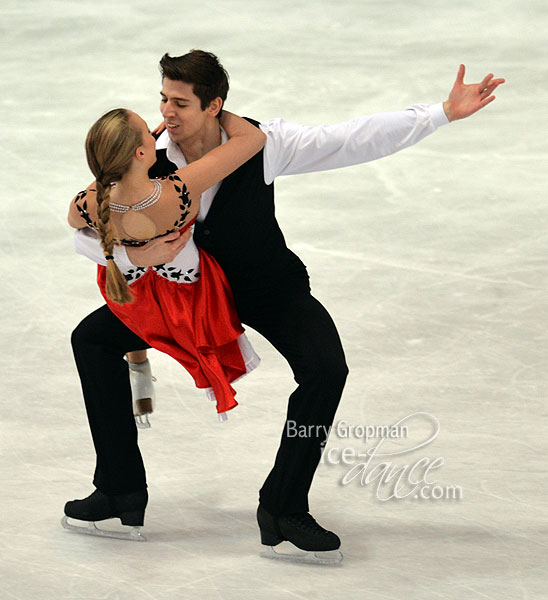 Hanna Jakucs & Daniel Illes (HUN)