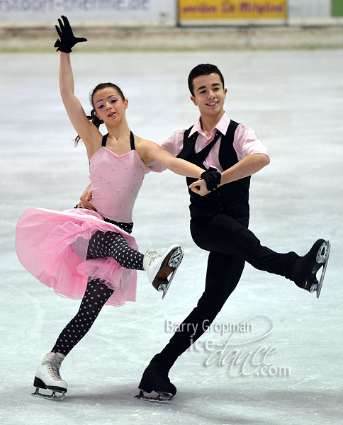 Marie Dupayage & Thomas Nabais (FRA)