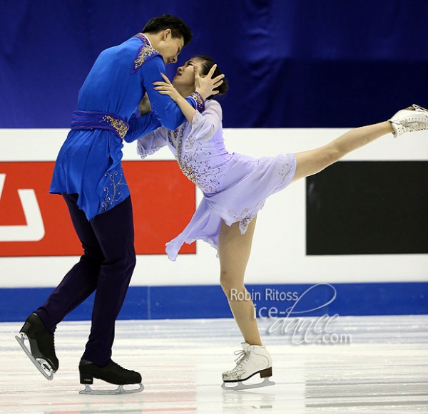 Shiyue Wang & Xinyu Liu (CHN)