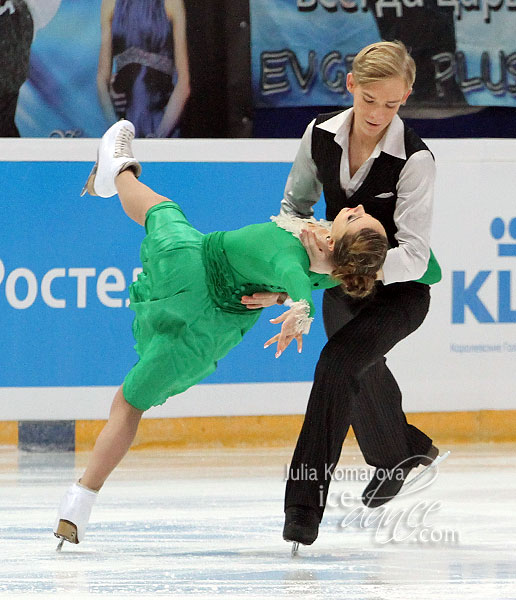 Ludmila Sosnitskaia & Pavel Golovishnikov