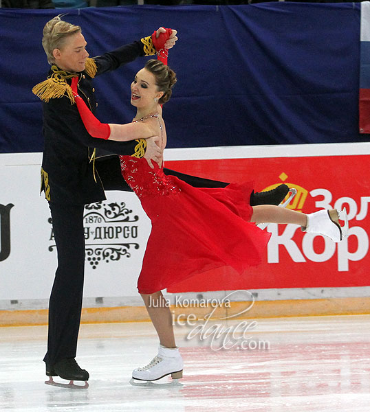 Ludmila Sosnitskaia & Pavel Golovishnikov