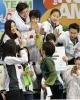 High fives for Shoma Uno