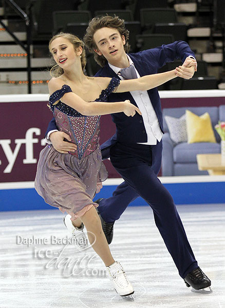 Chloe Lewis & Logan Bye