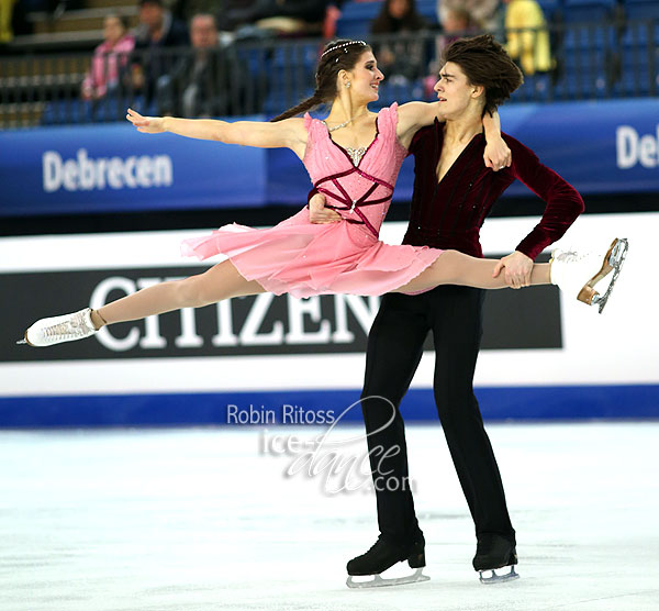 Elliana Pogrebinsky & Alex Benoit (USA)