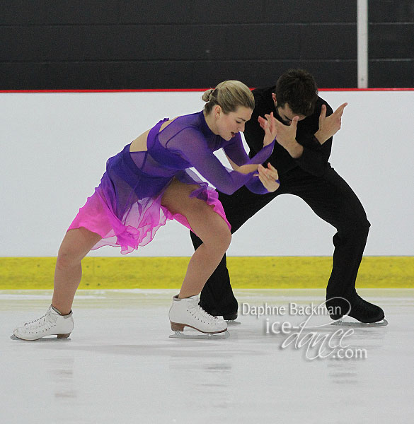 Olivia Smart & Adria Diaz (ESP)