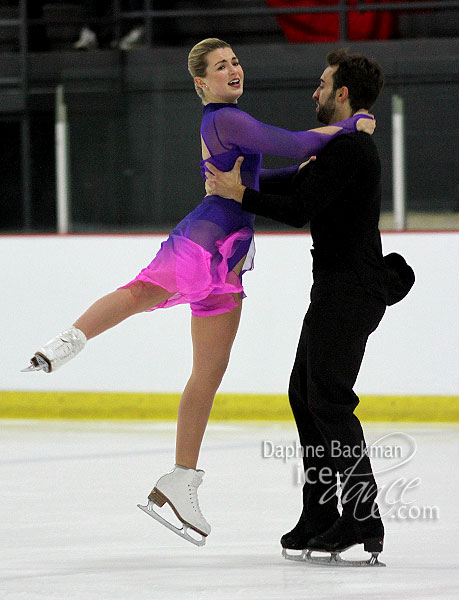 Olivia Smart & Adria Diaz (ESP)