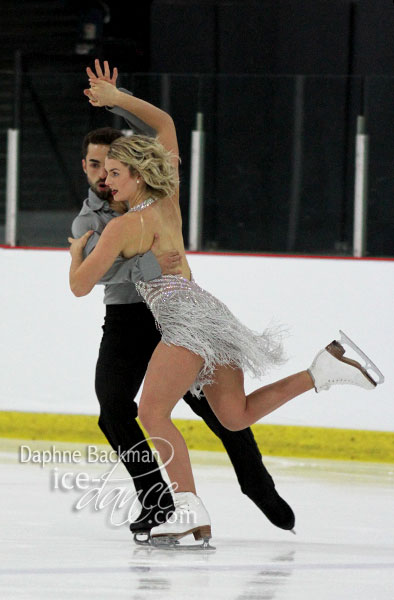 Olivia Smart & Adria Diaz (ESP)