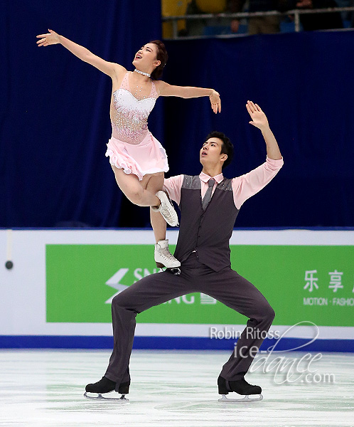 Shiyue Wang & Xinyu Liu (CHN)