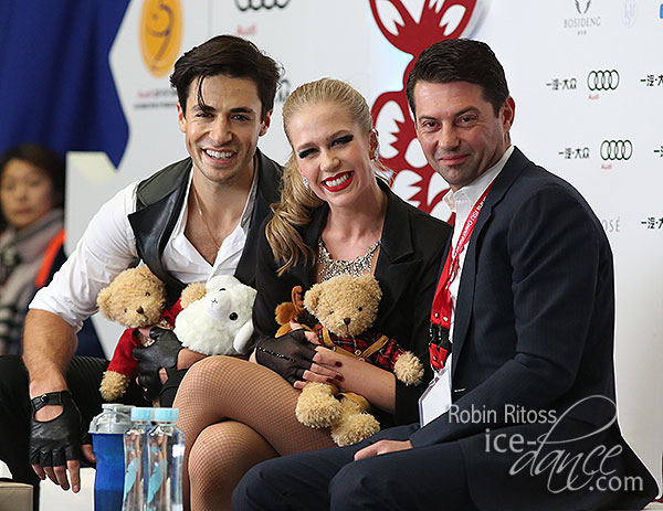 Kaitlyn Weaver & Andrew Poje (CAN)