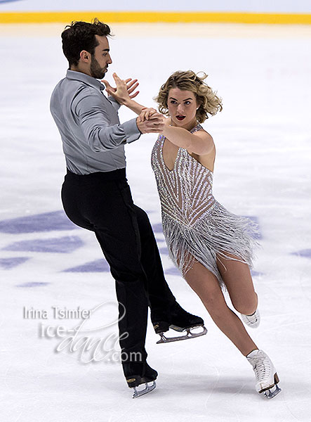 Olivia Smart & Adria Diaz (ESP)