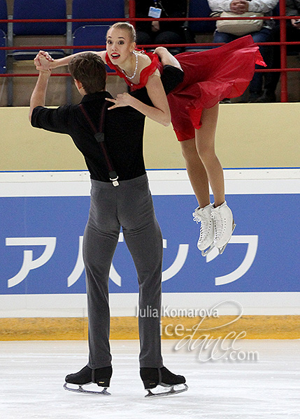 Hanna Jakucs & Daniel Illes (HUN)