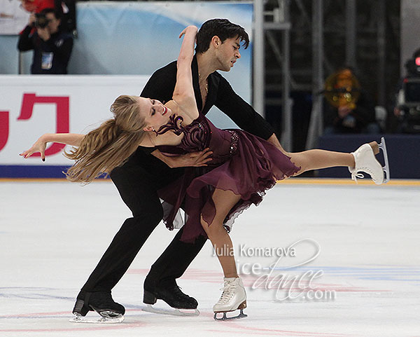 Kaitlyn Weaver & Andrew Poje (CAN)