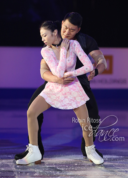Xiaoyu Yu & Hao Zhang (CHN)