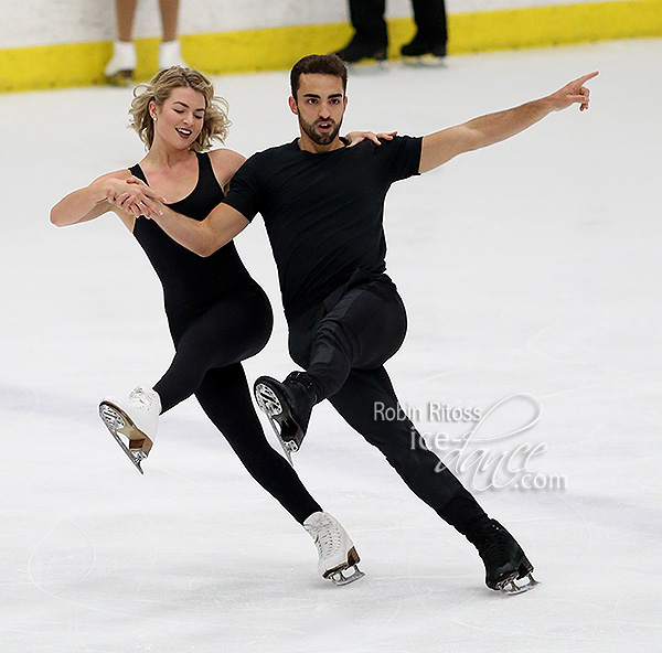 Olivia Smart & Adria Diaz (ESP)