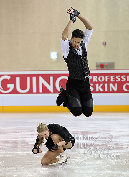 Kaitlyn Weaver & Andrew Poje (CAN)